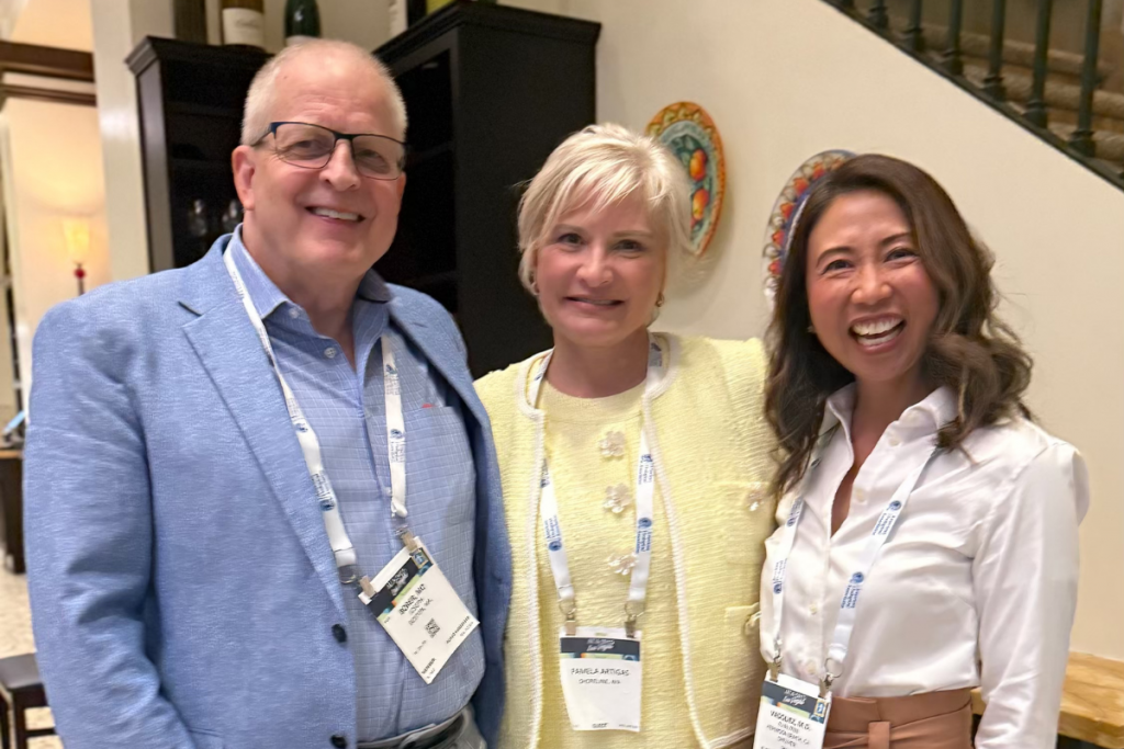 Dr. Joseph Borer receives Richard Grady Humanitarian Award